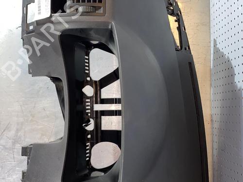 Used Dashboard Dashboard VW TRANSPORTER T5 Bus (7HB, 7HJ, 7EB, 7EJ) 2.5 TDI (174 hp) 30846571 30846571