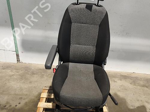 Left front seat FIAT DUCATO Van (250_) 115 Multijet 2,0 D | BP38474741C15 - Image 2