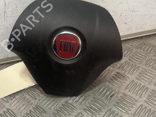 Used Driver airbag Driver airbag FIAT GRANDE PUNTO (199_) 1.2 (65 hp) 21711360 21711360