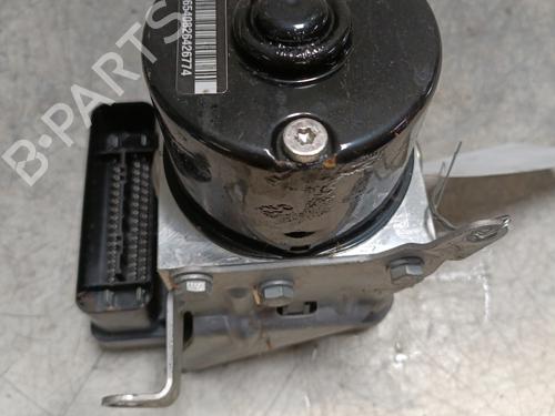 Used ABS pump BMW 1 (E87) 118 d (143 hp) 26156104