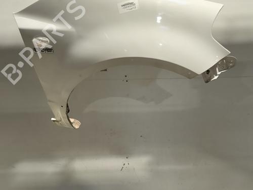 Used Right front fenders Right front fenders SUZUKI SX4 (EY, GY) 2.0 DDiS 4x4 (RW420D) (135 hp) 33870467 33870467