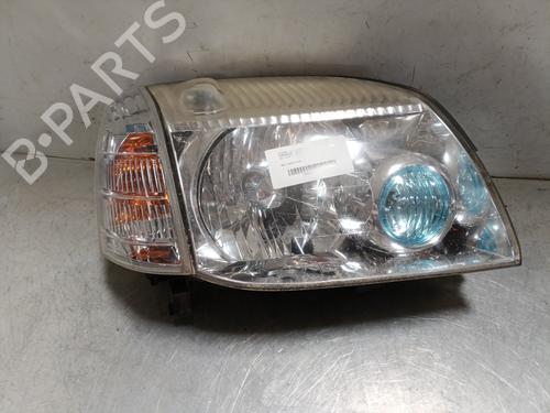 Used Right headlight NISSAN X-TRAIL I (T30) 2.2 Di 4x4 (114 hp) 27810249