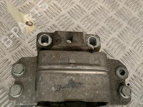 Used Gearbox mount Gearbox mount VW GOLF VI (5K1) 1.4 TSI (122 hp) 22032606 22032606