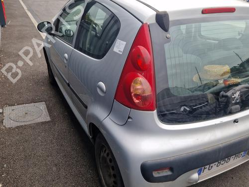Left taillight PEUGEOT 107 (PM_, PN_) 1.0 | BP31257831C34 