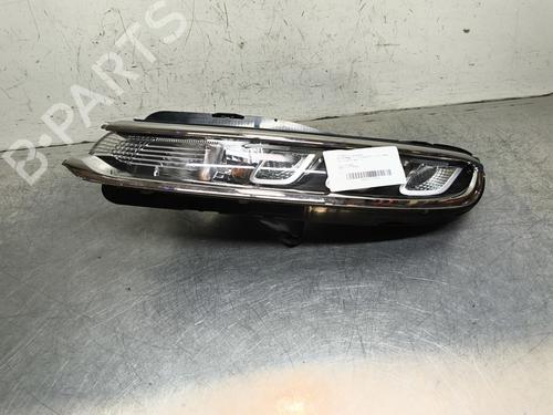 Used Left front indicator CITROËN C3 III (SX) 1.2 THP 110 (SXHNPS, SXHNZT, SXHNZ6) (110 hp) 31041609