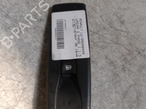 Used Right front window switch RENAULT LAGUNA III (BT0/1) 1.5 dCi (BT00, BT0A, BT0T, BT1J) (110 hp) 21709033