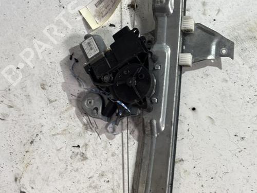Used Left front window motor PEUGEOT 308 I (4A_, 4C_) 1.6 HDi (109 hp) 29331162
