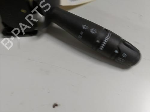 Used Steering column stalk Steering column stalk RENAULT TWINGO II (CN0_) 1.2 (CN0D) (58 hp) 21696598 21696598