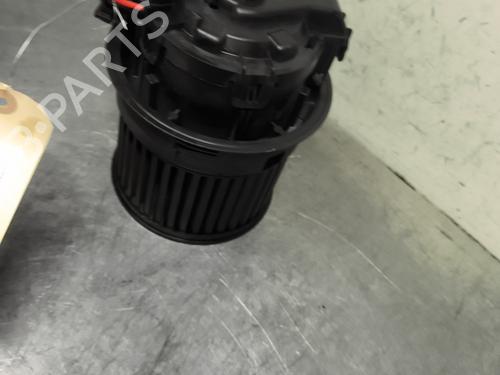 Heater blower motor CITROËN C3 III (SX) 1.6 BlueHDi 100 | BP31816077M62 - Image 4