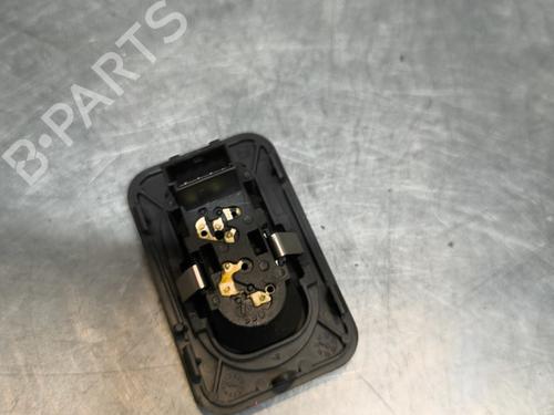 Comutador vidro frente direito OPEL MERIVA A MPV (X03) 1.7 CDTI (E75) | BP30552586I26