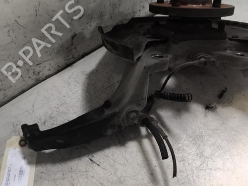 Used Right front steering knuckle Right front steering knuckle LAND ROVER DISCOVERY III (L319) 2.7 TD 4x4 (190 hp) 25336896 25336896