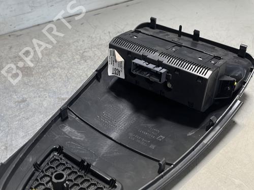 Used Display monitor Display monitor OPEL CORSA D (S07) 1.3 CDTI (L08, L68) (75 hp) 28164810 28164810