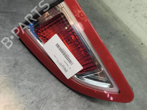 Feu de coffre droit RENAULT SCÉNIC III (JZ0/1_) 1.5 dCi (110 hp) 32995703