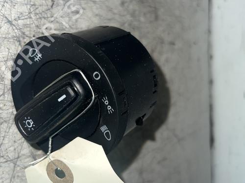 Used Headlight switch Headlight switch VW POLO V (6R1, 6C1) 1.0 (75 hp) 26028811 26028811