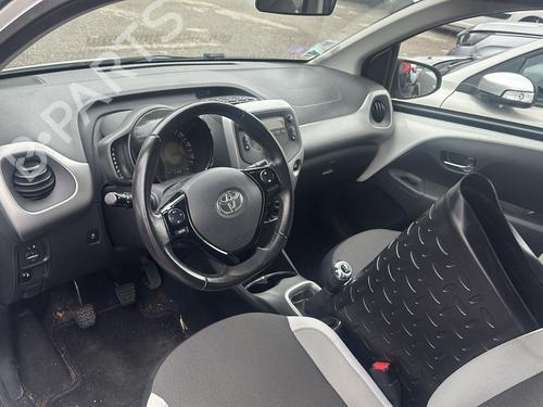 Used Parts TOYOTA AYGO (_B4_)  1.0 (KGB40)  4393851