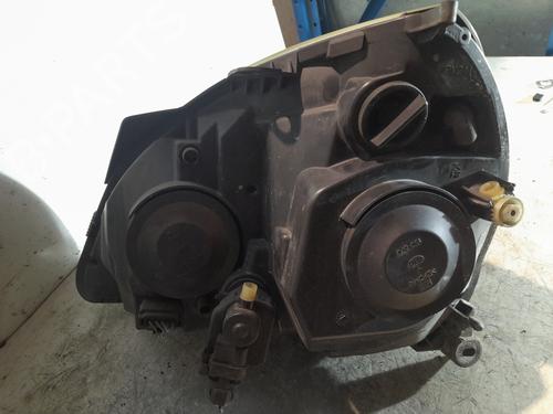 Used Right headlight Right headlight RENAULT CLIO II (BB_, CB_) 1.2 16V (BB05, BB0W, BB11, BB27, BB2T, BB2U, BB2V, CB05,... (75 hp) 22518648 22518648