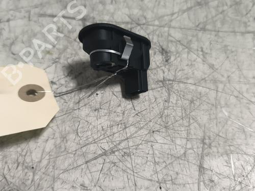 Used Right rear window switch Right rear window switch OPEL MERIVA A MPV (X03) 1.7 CDTI (E75) (100 hp) 24983399 24983399