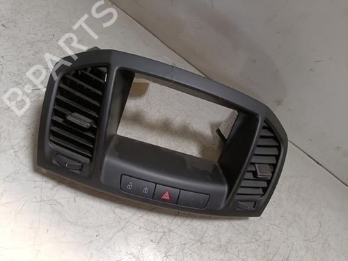 Used Air vent OPEL INSIGNIA A Saloon (G09) 2.0 Turbo (69) (220 hp) 25033952