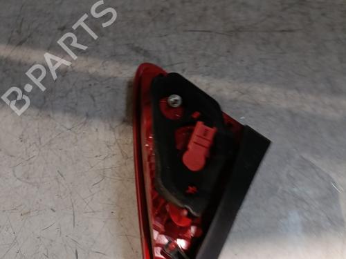 Used Right tailgate light Right tailgate light PEUGEOT 3008 I MPV (0U_) 1.6 HDi (114 hp) 25985726 25985726