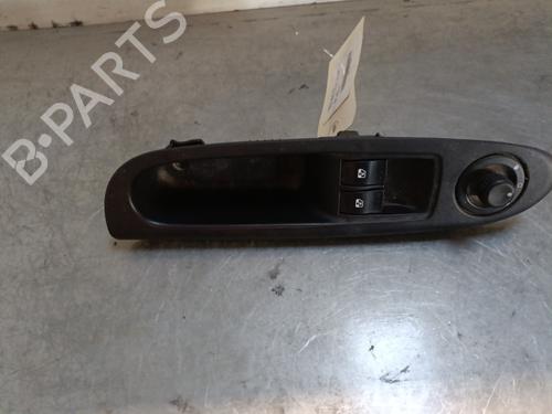 Used Left front window switch Left front window switch RENAULT CLIO II (BB_, CB_) 1.5 dCi (B/CB07) (65 hp) 27810320 27810320