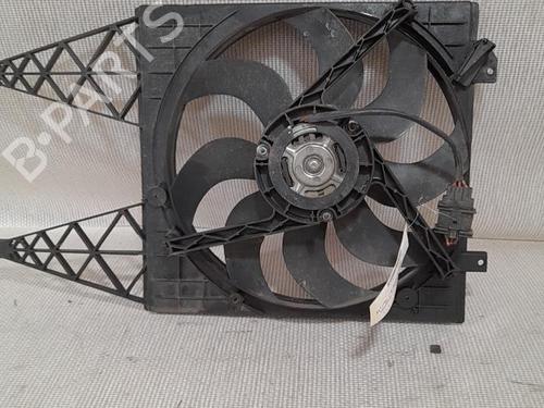 Used Radiator fan Radiator fan VW POLO IV (9N_, 9A_) 1.2 12V (64 hp) 21710644 21710644