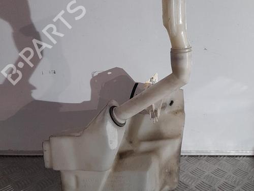 Used Windscreen washer tank Windscreen washer tank 21704058 21704058