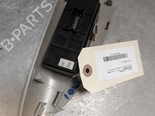 Used Right front window switch Right front window switch NISSAN JUKE (F15) 1.5 dCi (110 hp) 28078232 28078232