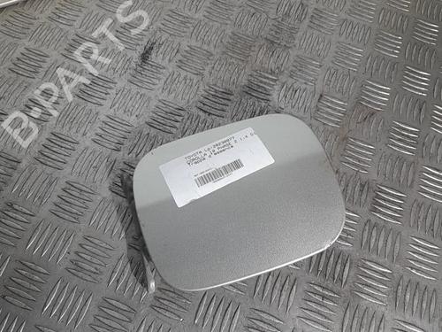 Fuel flap TOYOTA COROLLA (_E12_) 1.4 D (NDE120_, NDE120R) | BP21707237C131 