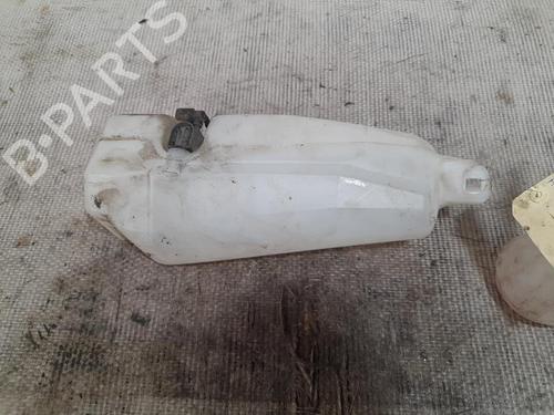 Used Windscreen washer tank DACIA SANDERO 1.4 MPI LPG (72 hp) 21694559