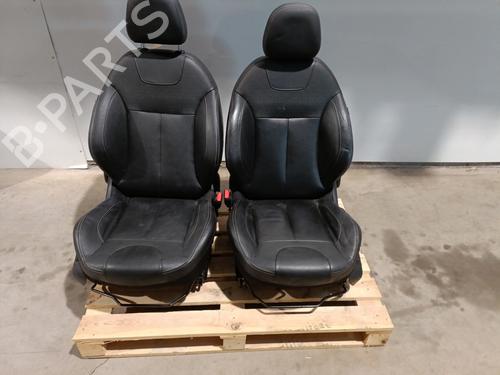 Sæde sæt PEUGEOT 2008 I (CU_) 1.2 THP 110 / PureTech 110 (110 hp) 28444027