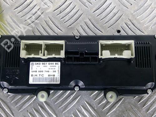 Used Climate control VW GOLF VI (5K1) 2.0 TDI (110 hp) 21724077