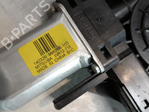 Rudehejsemekanisme ventre foran VOLVO V40 Hatchback (525) D3 (150 hp) 29081607