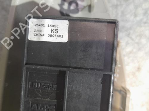 Left front window switch NISSAN JUKE (F15) 1.2 DIG-T | BP22652966I27 