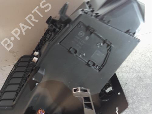 Used Glove box Glove box OPEL CORSA F (P2JO) 1.2 (68) (75 hp) 22789518 22789518