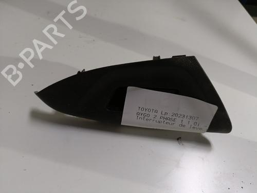 Right front window switch TOYOTA AYGO (_B4_) 1.0 (KGB40) | BP21717754I26 - Image 2