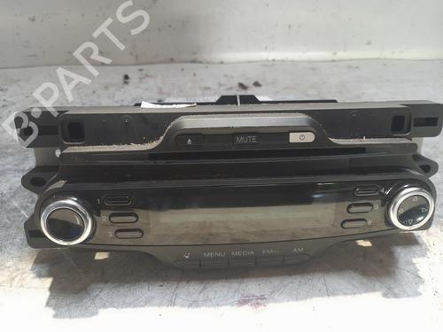Used Radio Radio ALFA ROMEO GIULIETTA (940_) 1.4 TB (940FXA1A, 940FXT1A) (120 hp) 24222736 24222736