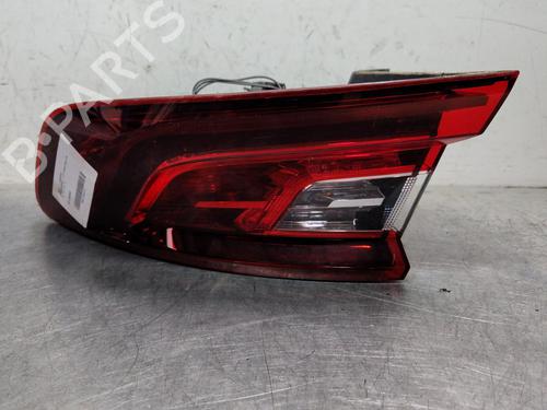 right-taillight-renault-megane-iv-hatchback-b9amn_-2015-32218536 main image