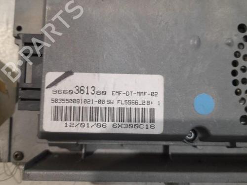 Used Display monitor Display monitor 21722049 21722049