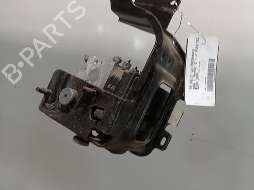 Used ABS pump ABS pump PEUGEOT 208 I (CA_, CC_) 1.2 THP 110 (110 hp) 28165671 28165671