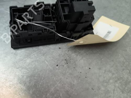 switch-renault-scenic-iii-jz01_-2008-2009-2010-2011-2012-2013-2014-2015-2016-32995707 main image