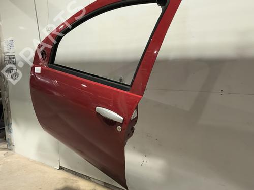 left-front-door-dacia-sandero-2008-32721105 main image