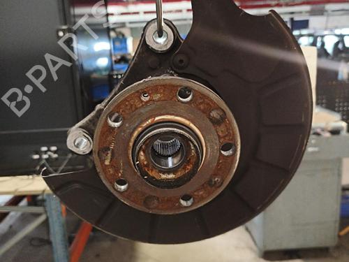 Used Right front steering knuckle Right front steering knuckle VW PASSAT B7 (362) 1.6 TDI (105 hp) 40492593 40492593