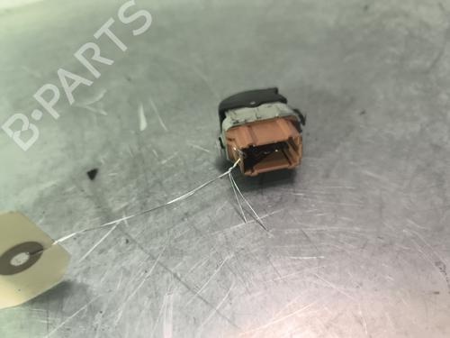 Used Right front window switch Right front window switch RENAULT MASTER II Van (FD) 2.5 dCi (FD02) (101 hp) 29979936 29979936