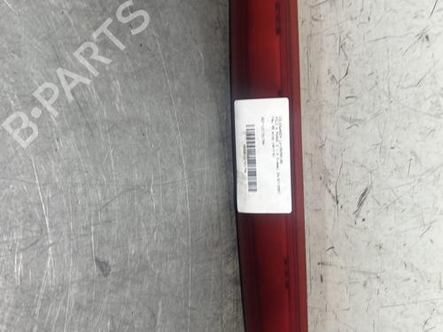 Derde remlicht VW POLO IV (9N_, 9A_) 1.4 TDI (70 hp) 32997183