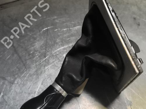 Used Shift knob Shift knob AUDI A3 Sportback (8PA) 1.6 TDI (105 hp) 30110217 30110217