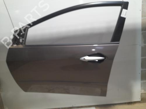 Used Left front door HONDA CIVIC VIII Hatchback (FN, FK) 2.2 CTDi (FK3) (140 hp) 22359543