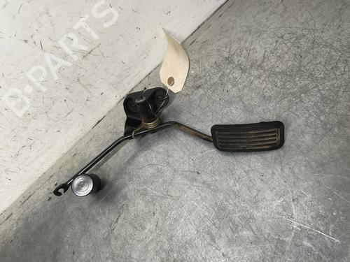 Used Pedal Pedal PEUGEOT 107 (PM_, PN_) 1.0 (68 hp) 32994704 32994704