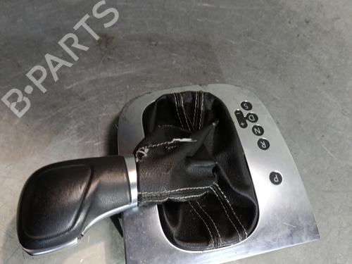Used Shift knob Shift knob VW GOLF VI (5K1) 1.4 TSI (122 hp) 29082140 29082140