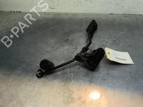 Used Pedal Pedal PEUGEOT 107 (PM_, PN_) 1.0 (68 hp) 32995314 32995314