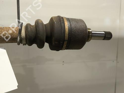 Used Left front driveshaft Left front driveshaft CITROËN BERLINGO / BERLINGO FIRST Box Body/MPV (M_) 1.9 D 70 (MBWJZ, MCWJZ) (69 hp) 32993741 32993741